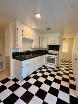 918 Cortina Dr - Photo 1 of 1