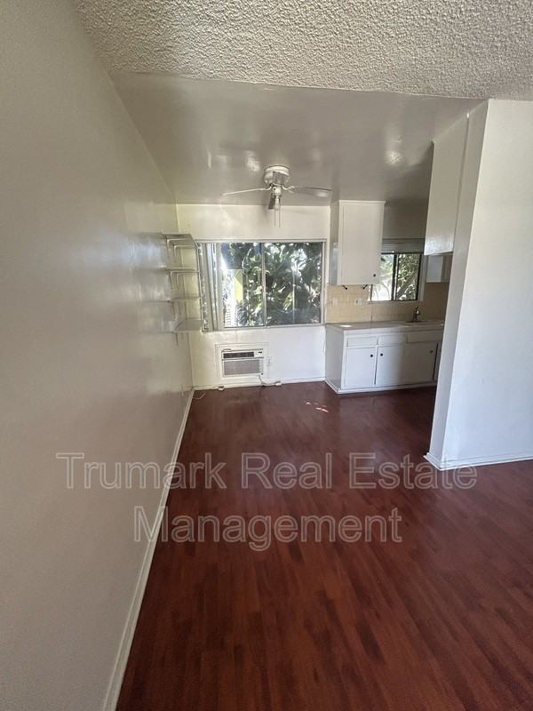 5647 Cartwright Ave #D - Photo 3 of 5