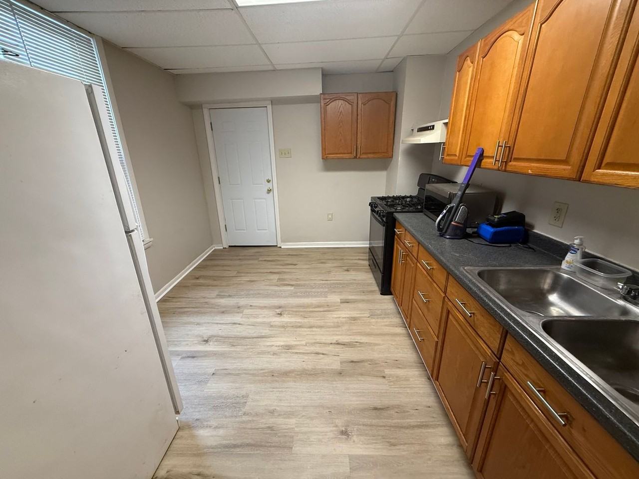 602 E 17th Ave - Photo 3 of 14