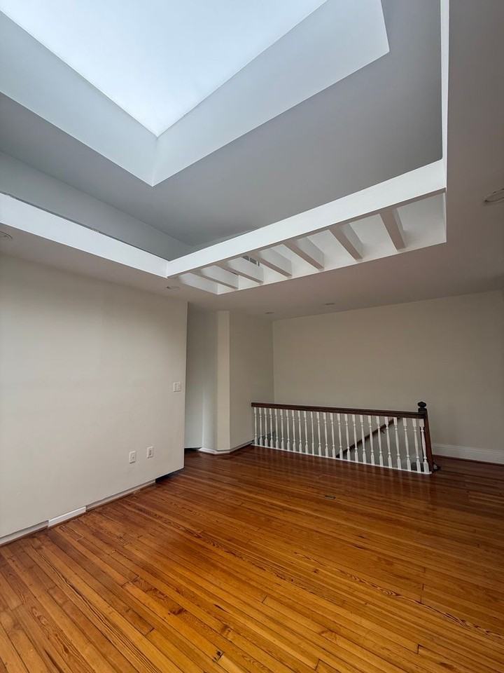 2901 Q St Nw #4 - Photo 7 of 32