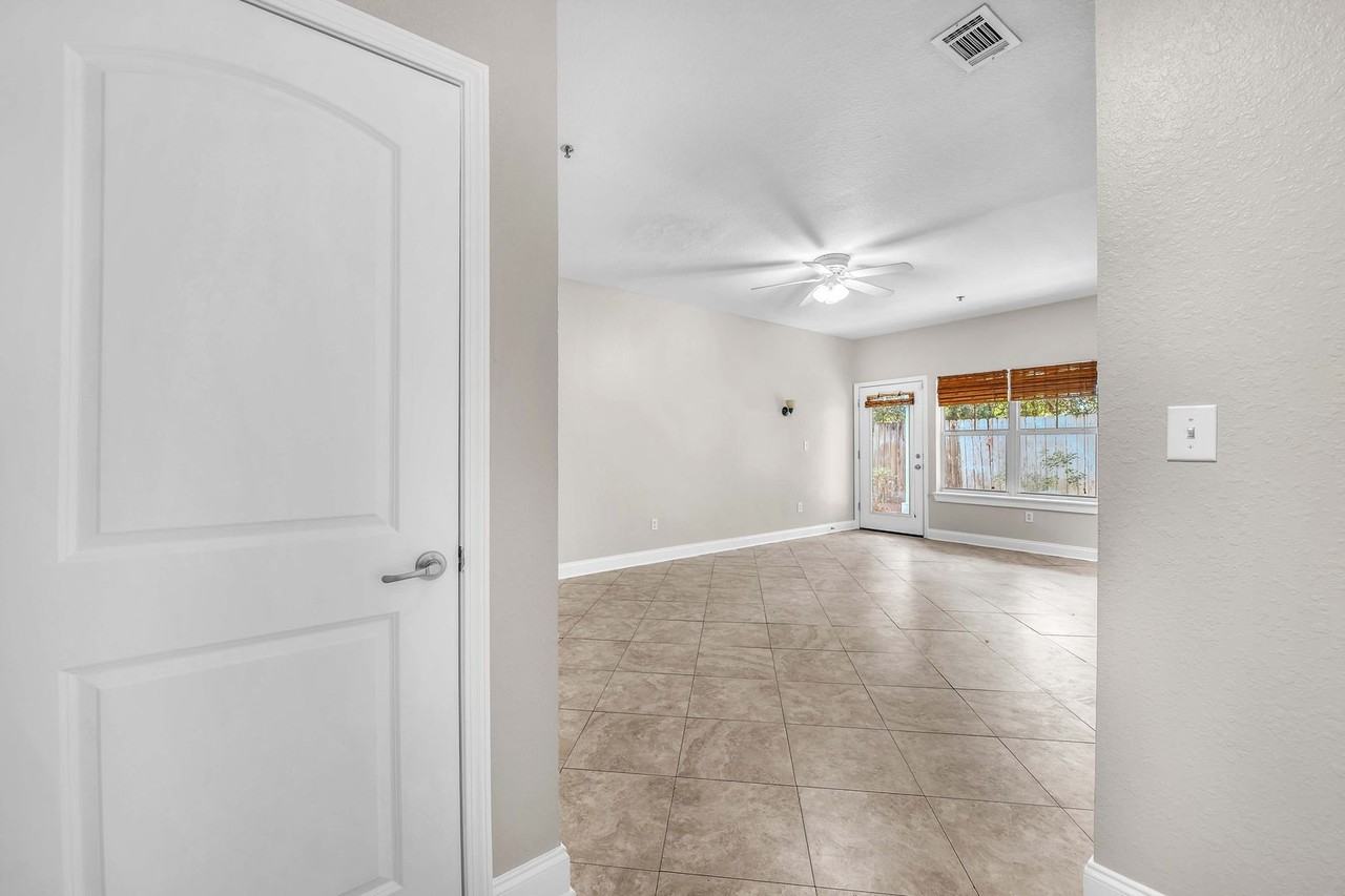 8605 Toqua Rd #102 - Photo 7 of 50