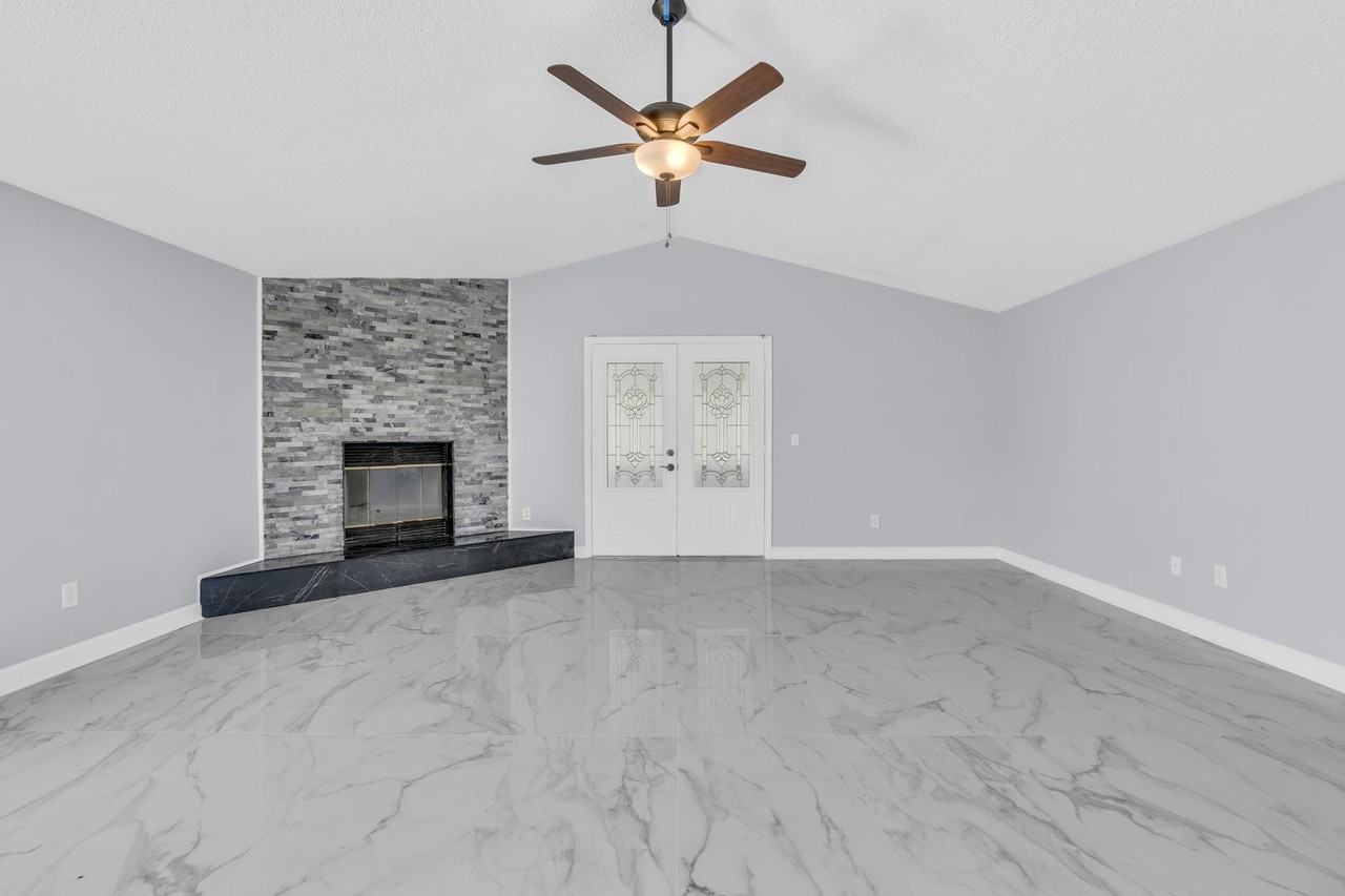 3950 Star Tree Rd - Photo 5 of 12