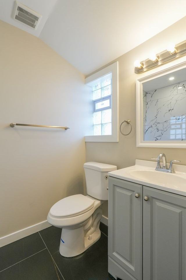 1335 S 8th St 3rd Fl - Photo 7 of 10