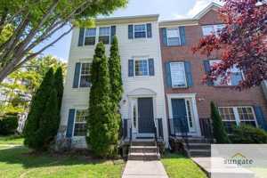 featured image of 11 Hallsdale Ct