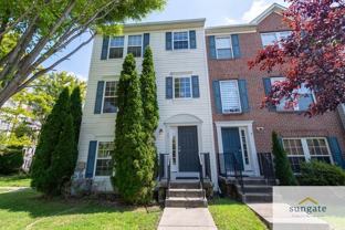 11 Hallsdale Ct - Photo 1 of 1