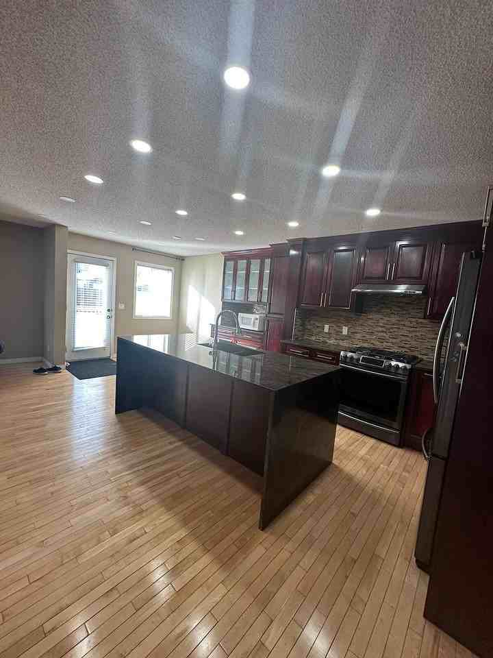 43 Saddlebrook Gdns Ne - Photo 3 of 27
