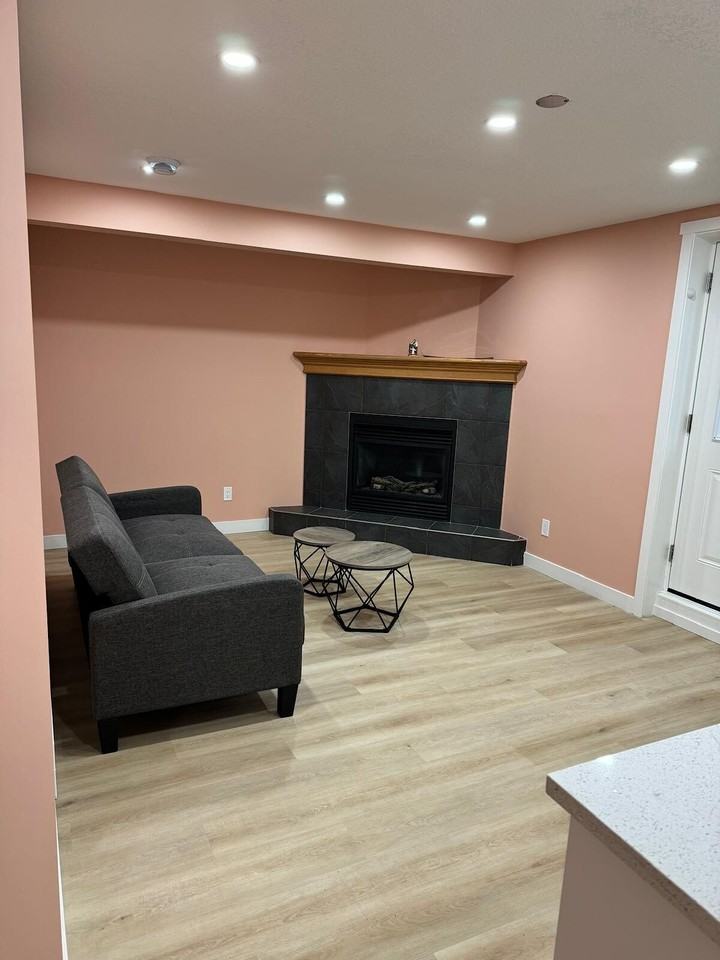 Evanscove Heights Nw - Photo 6 of 9