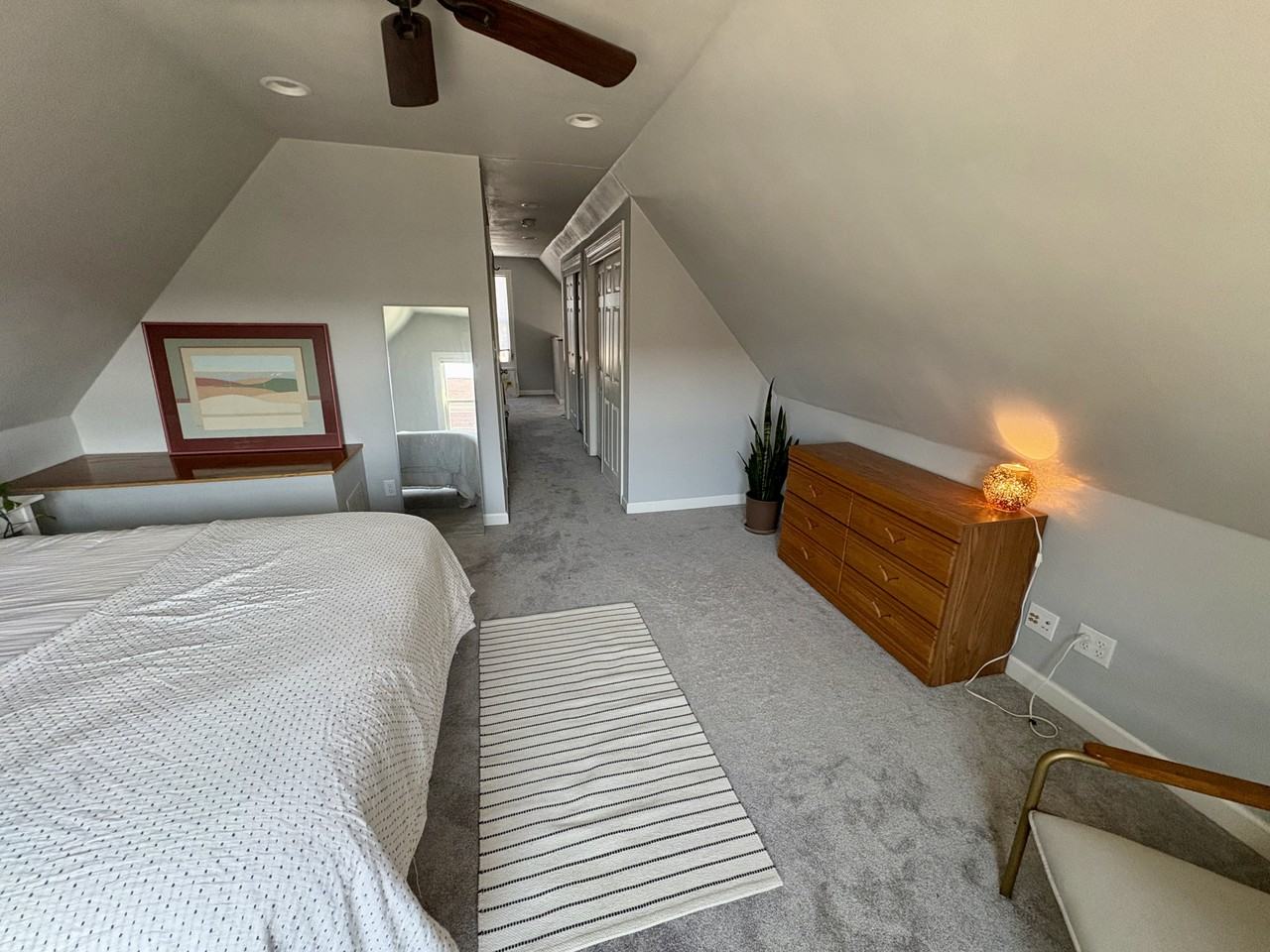 3058 N Fratney St - Photo 5 of 18