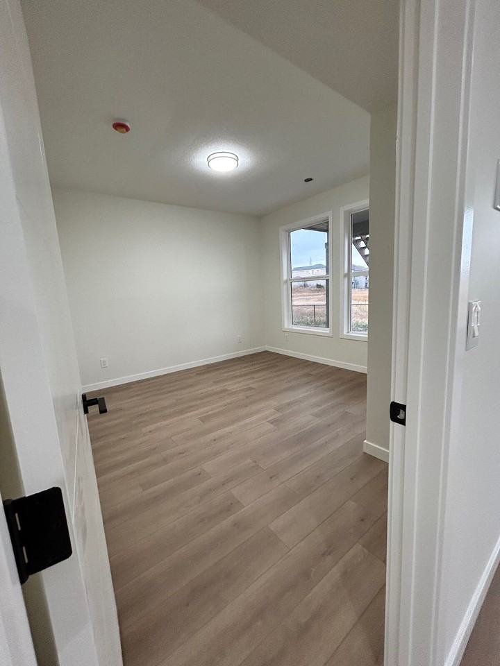353 Copperhead Way Se - Photo 5 of 11