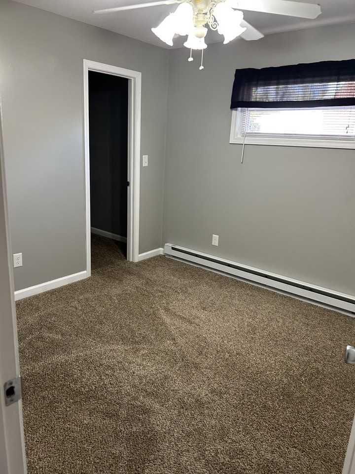 606 Island St #1 - Photo 6 of 10