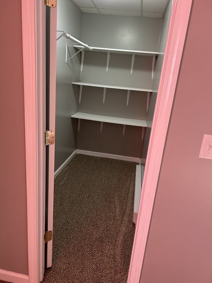 606 Island St #1 - Photo 7 of 10