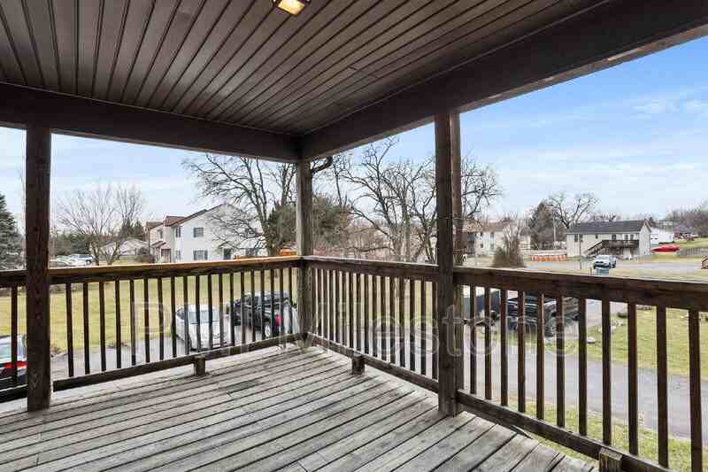 429 N Western Ave - Photo 6 of 26