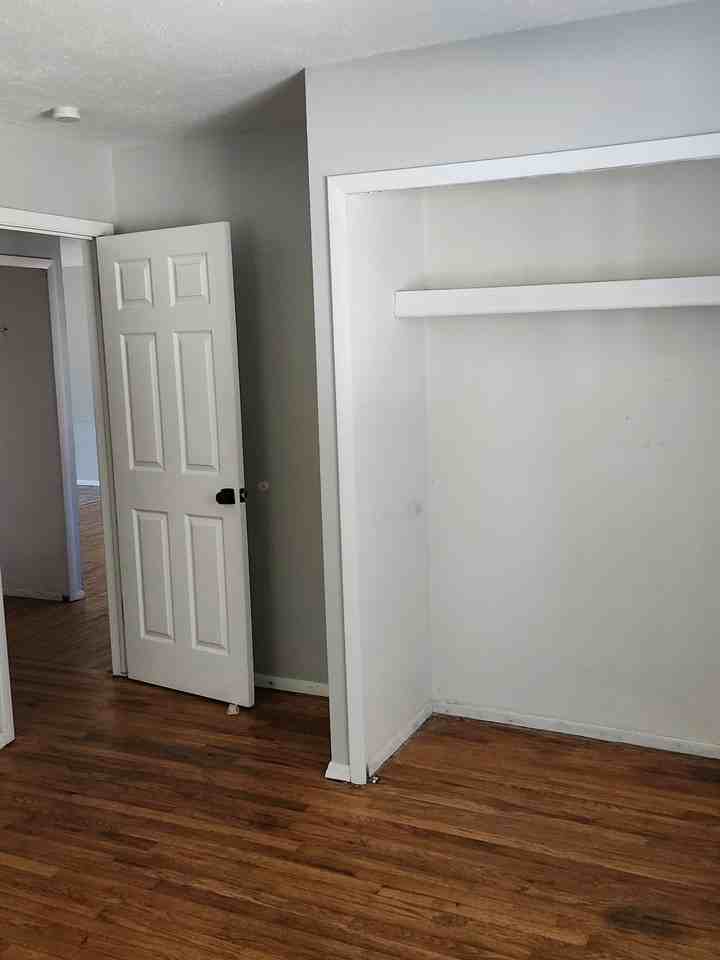 2820 Little St #NA - Photo 7 of 14