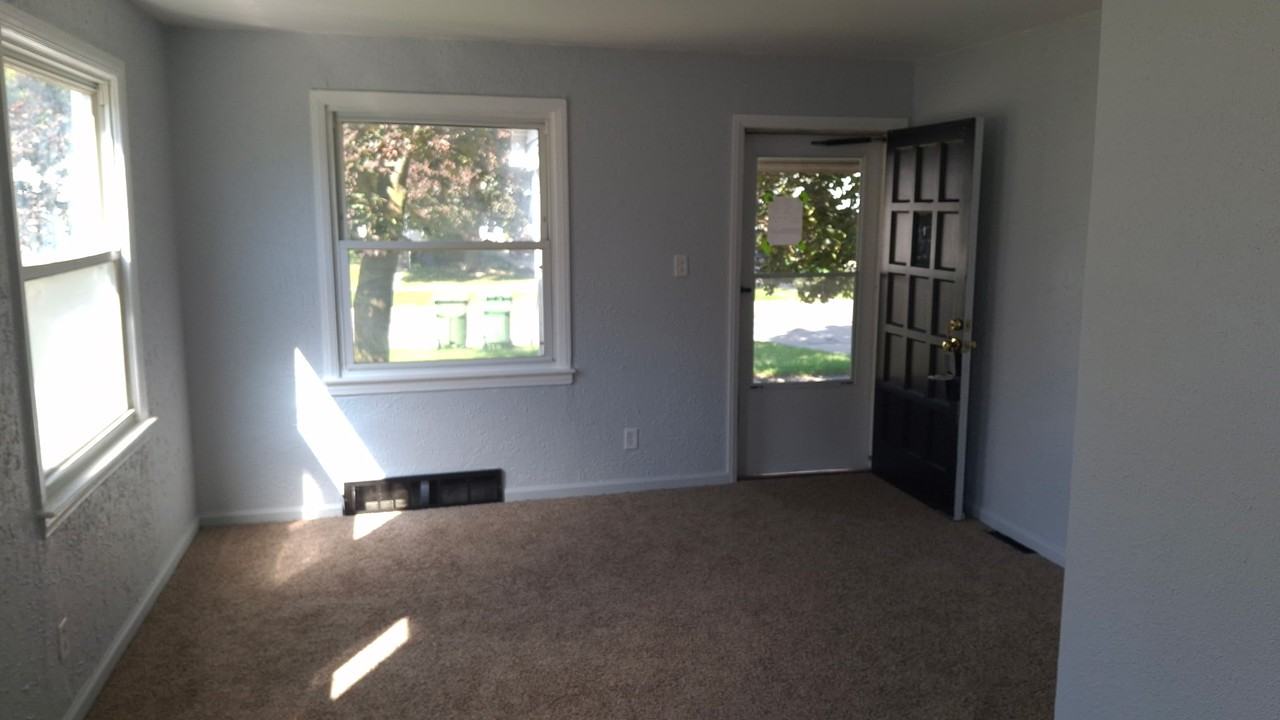 13767 Edison St #NA - Photo 7 of 9