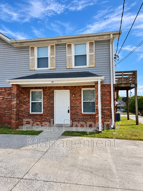 210 Duke St #A - Photo 6 of 8