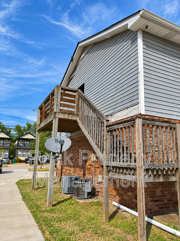 210 Duke St #A - Photo 7 of 8