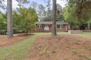 featured image of 555 N Leak St #A