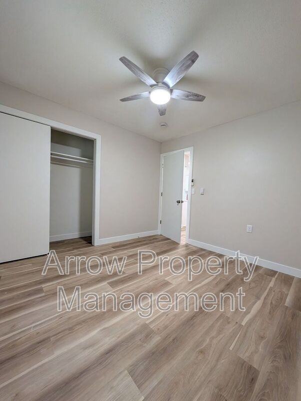 515 E 7th St - Photo 6 of 7