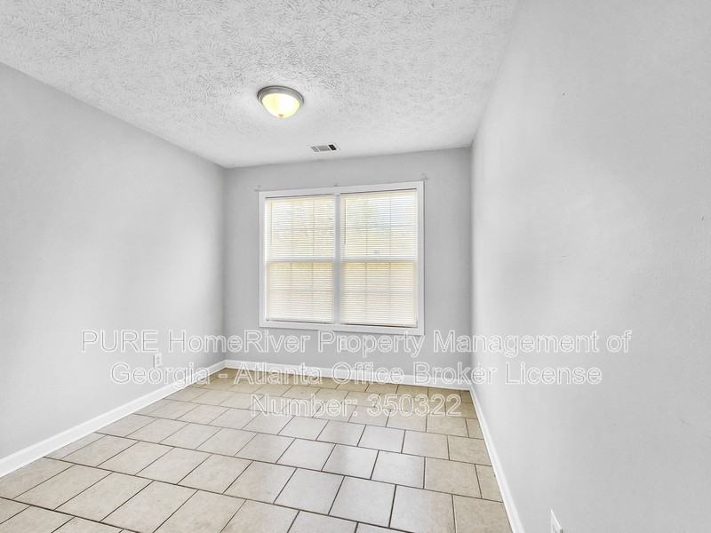 25 Haywood Ct - Photo 2 of 17