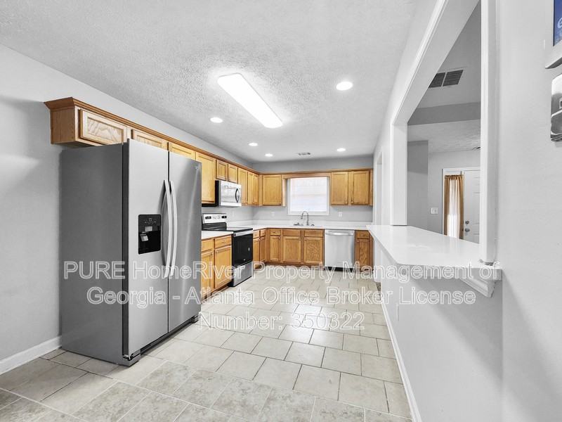 25 Haywood Ct - Photo 4 of 17