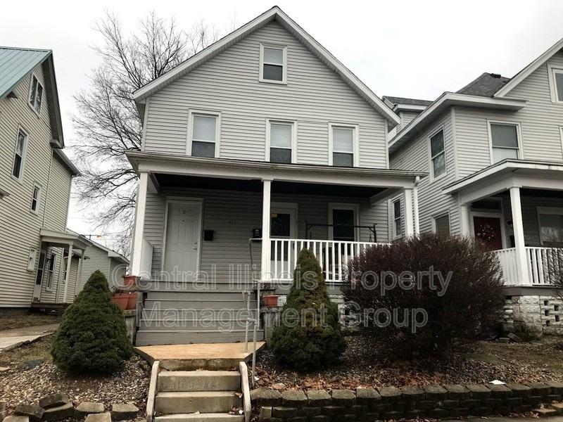 403 1/2 E Monroe St #1 - Photo 2 of 16