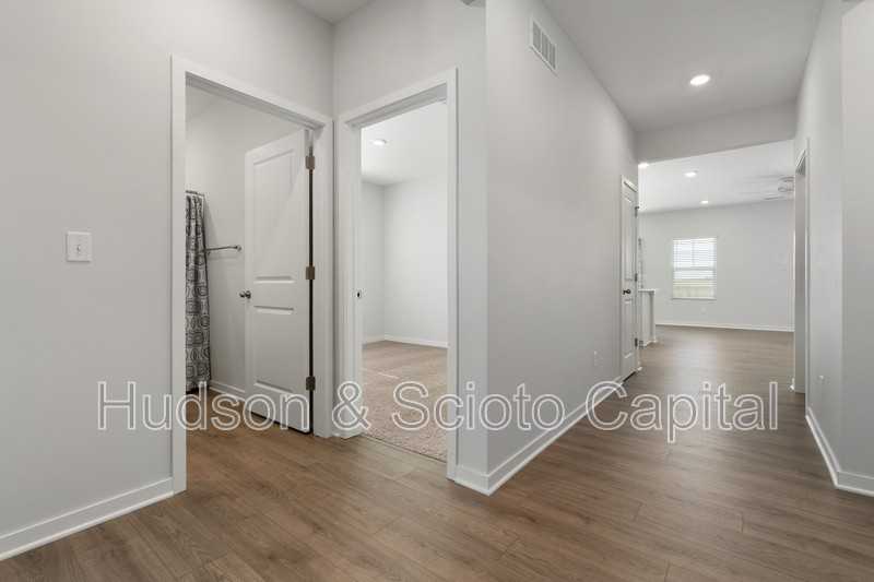 543 Darliene Dr - Photo 7 of 40