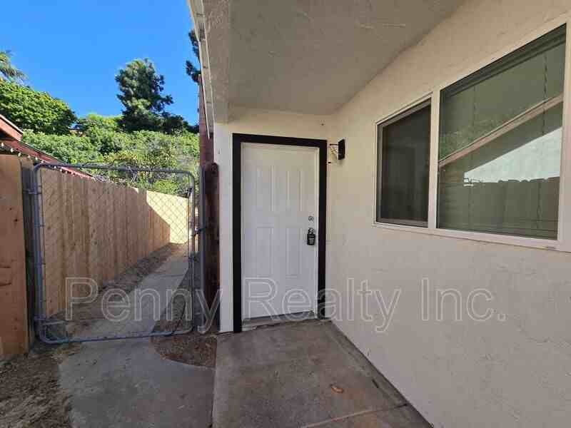 6046 Reo Pl - Photo 7 of 28