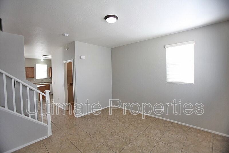 5313 W Albeniz Pl - Photo 2 of 24