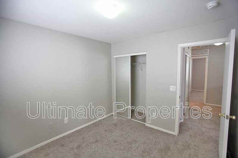 5313 W Albeniz Pl - Photo 4 of 24