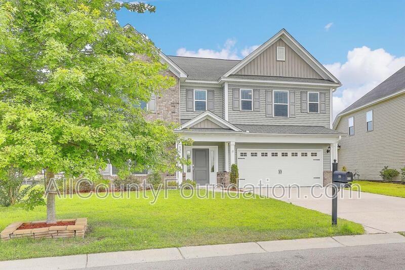 431 Flat Rock Ln - Photo 2 of 45