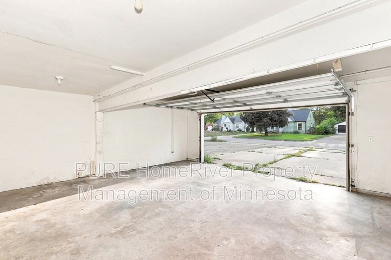 5316 Colfax Ave N - Photo 7 of 17