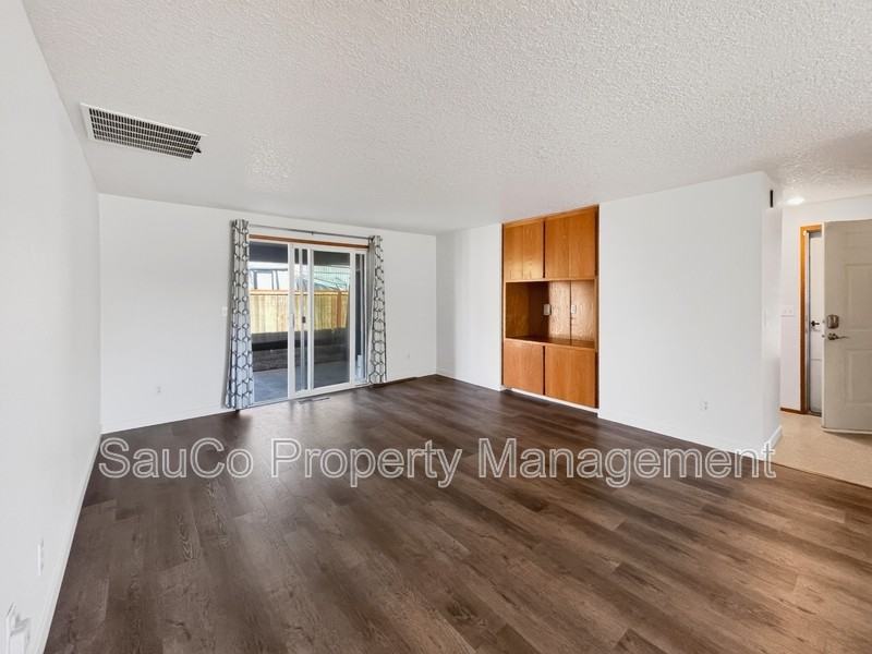 1002 S Flax Plant Rd - Photo 6 of 22