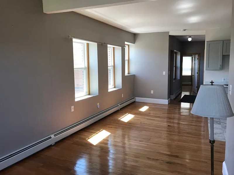 56 Peabody St #3E - Photo 2 of 15