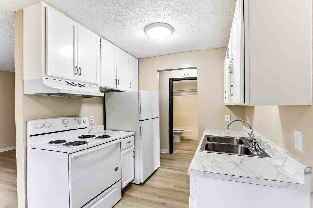 1846 Magnolia Ave E #1846-104 - Photo 4 of 34