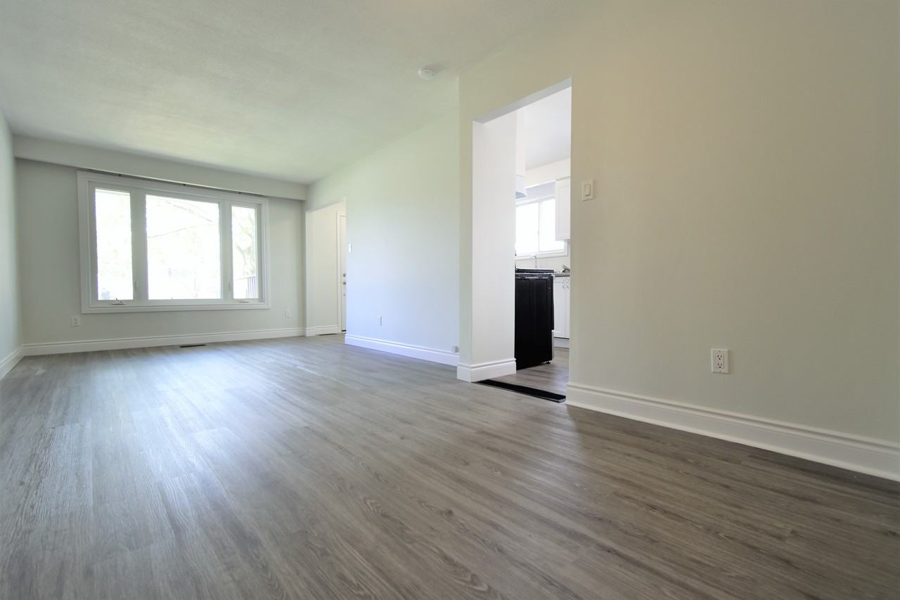 19A College Cres - Photo 5 of 26