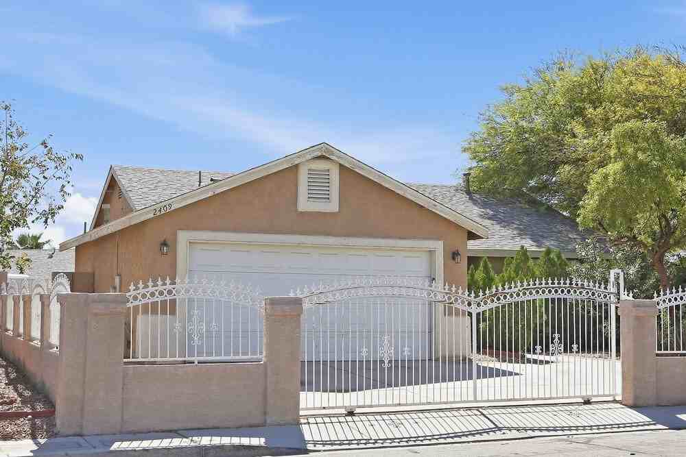 2409 Grand Prize Ave - Photo 3 of 16