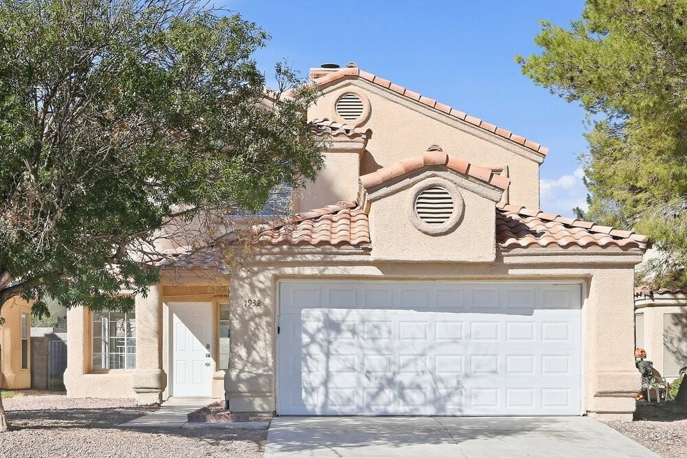 1932 Monte Alban Dr
