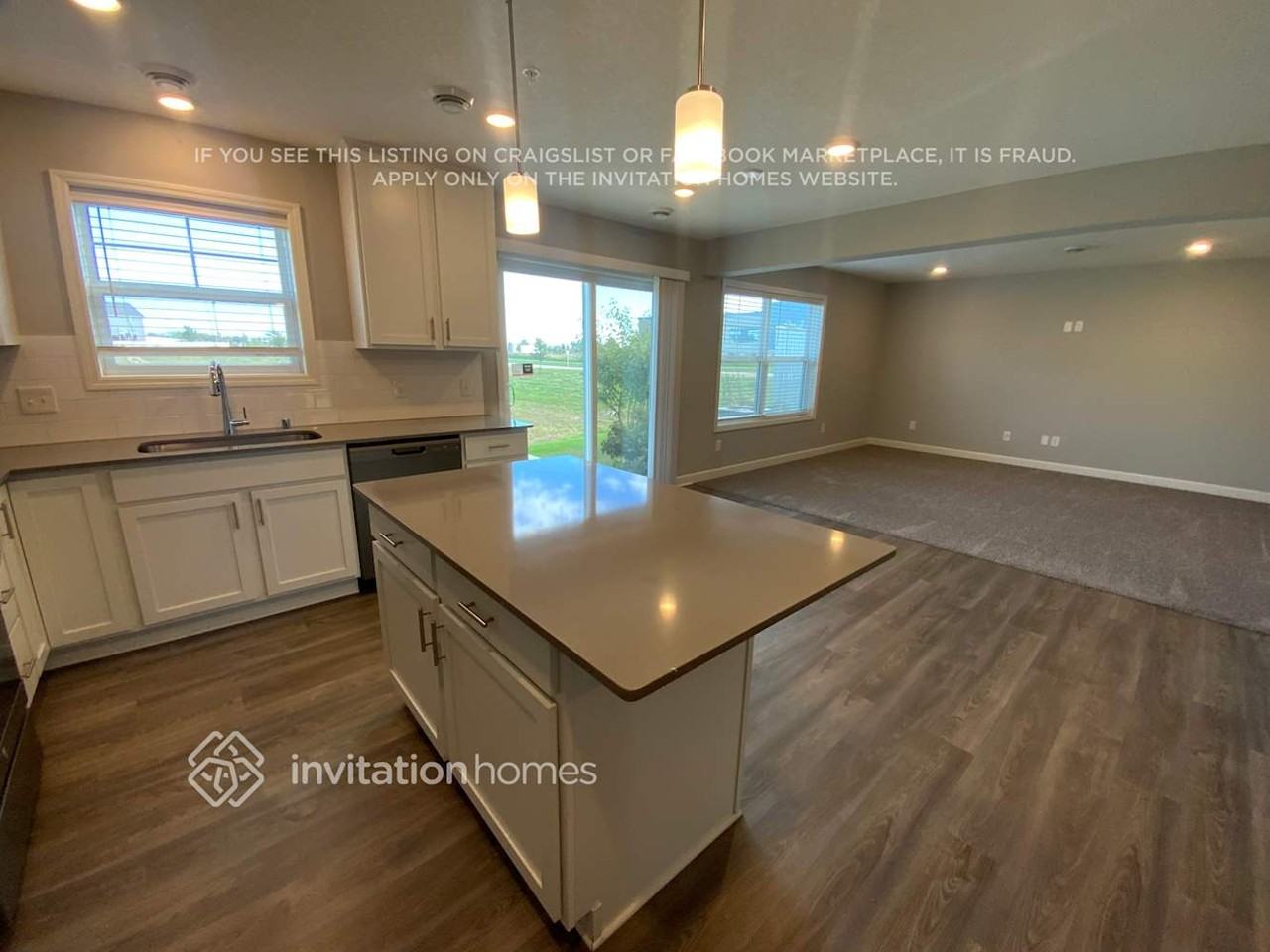 14320 Arctic Cir - Photo 5 of 18