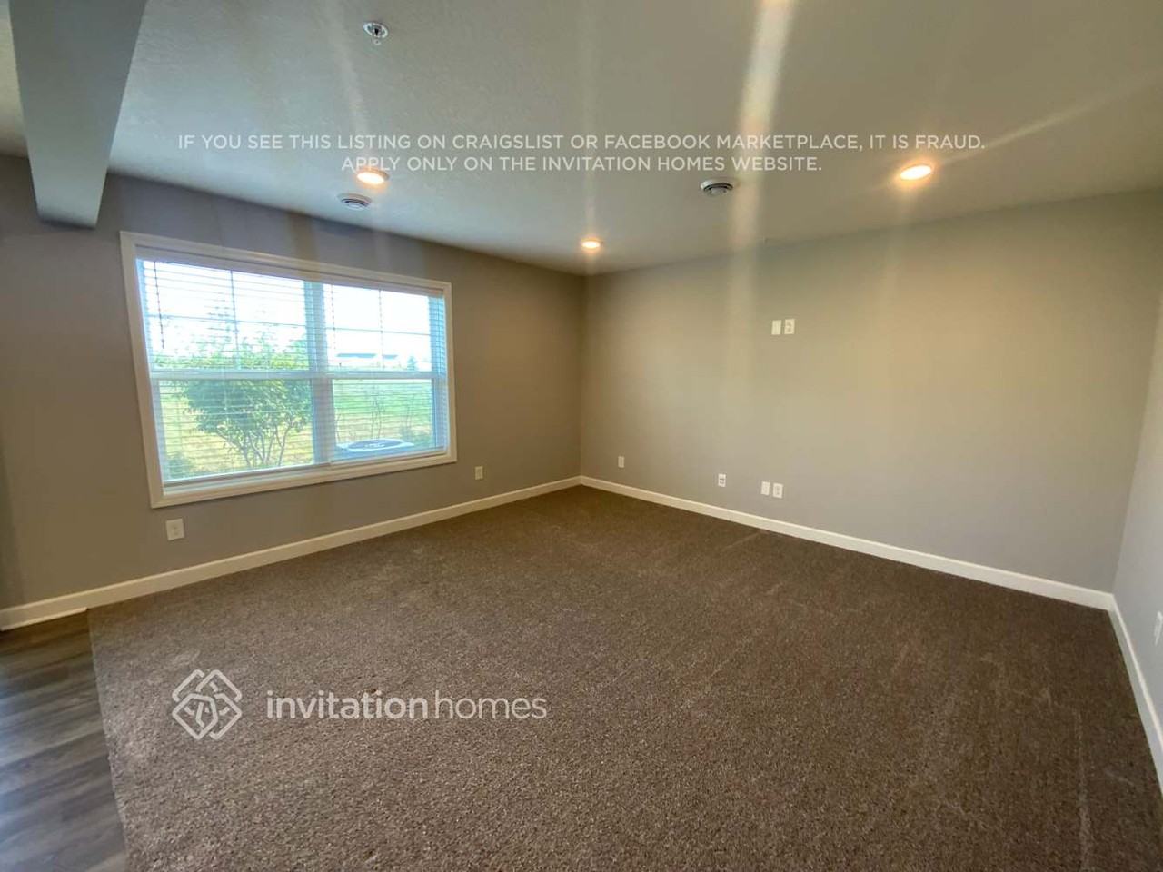 14320 Arctic Cir - Photo 7 of 18