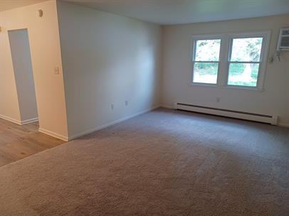 810 S College St #810-1 - Photo 2 of 8