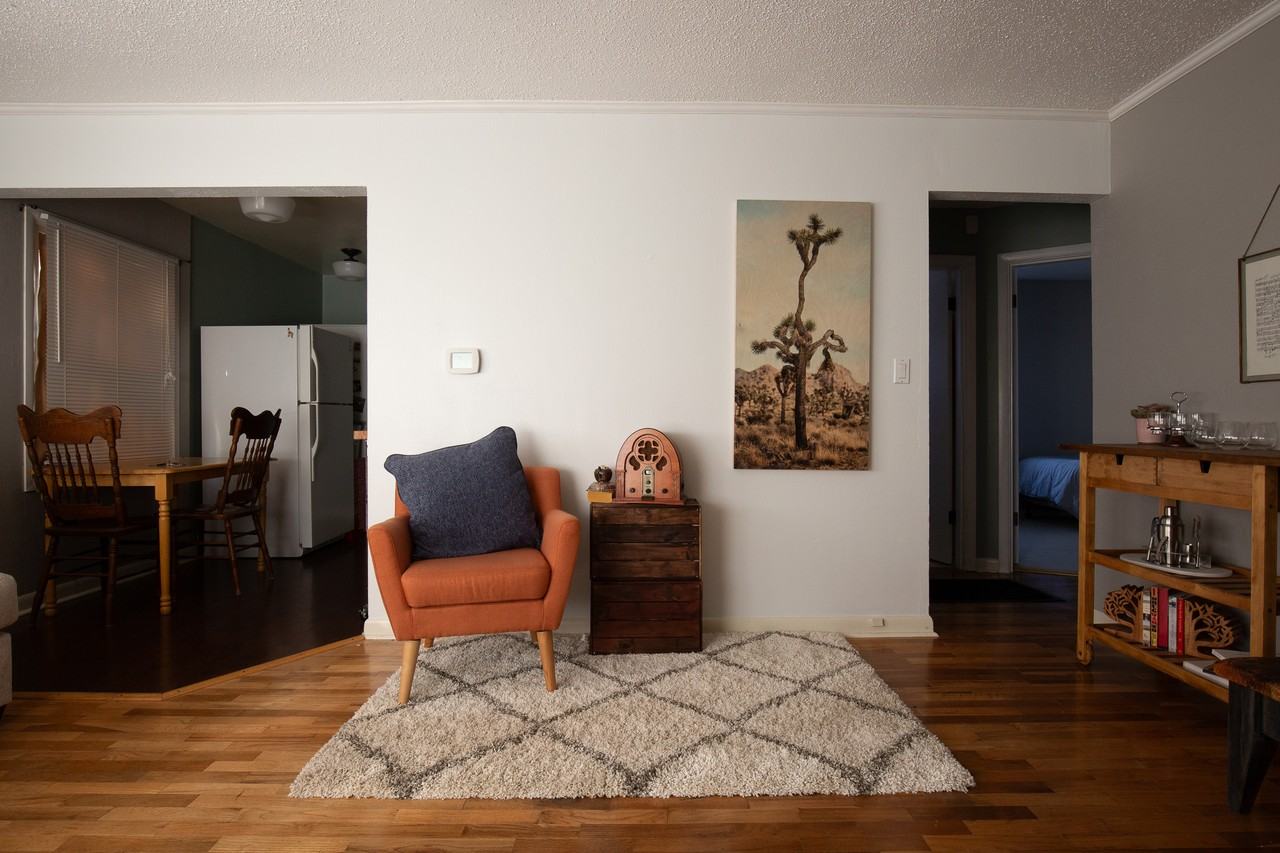 5905 Se Ramona St #1 - Photo 3 of 16