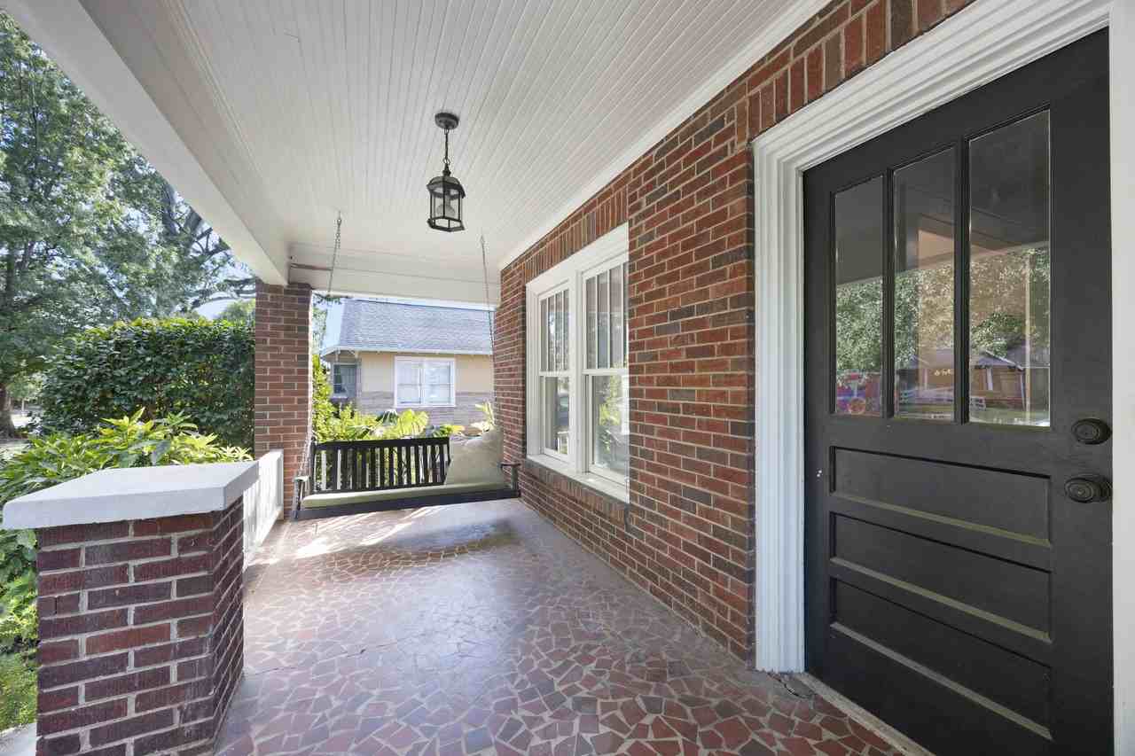 724 Walnut Ave #1 - Photo 3 of 50