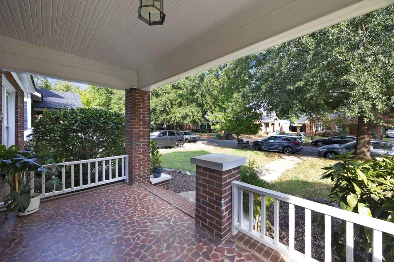 724 Walnut Ave #1 - Photo 4 of 50