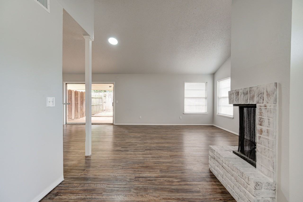 7204 Edenborough Dr #1 - Photo 6 of 36