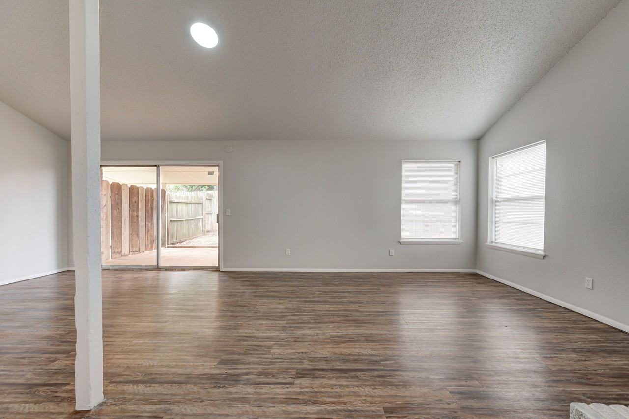 7204 Edenborough Dr #1 - Photo 7 of 36