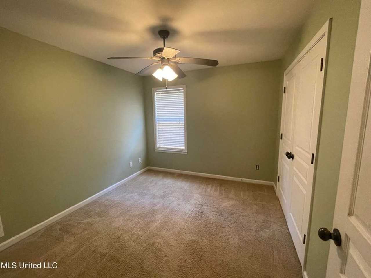 4117 Chaucer Cv - Photo 7 of 9