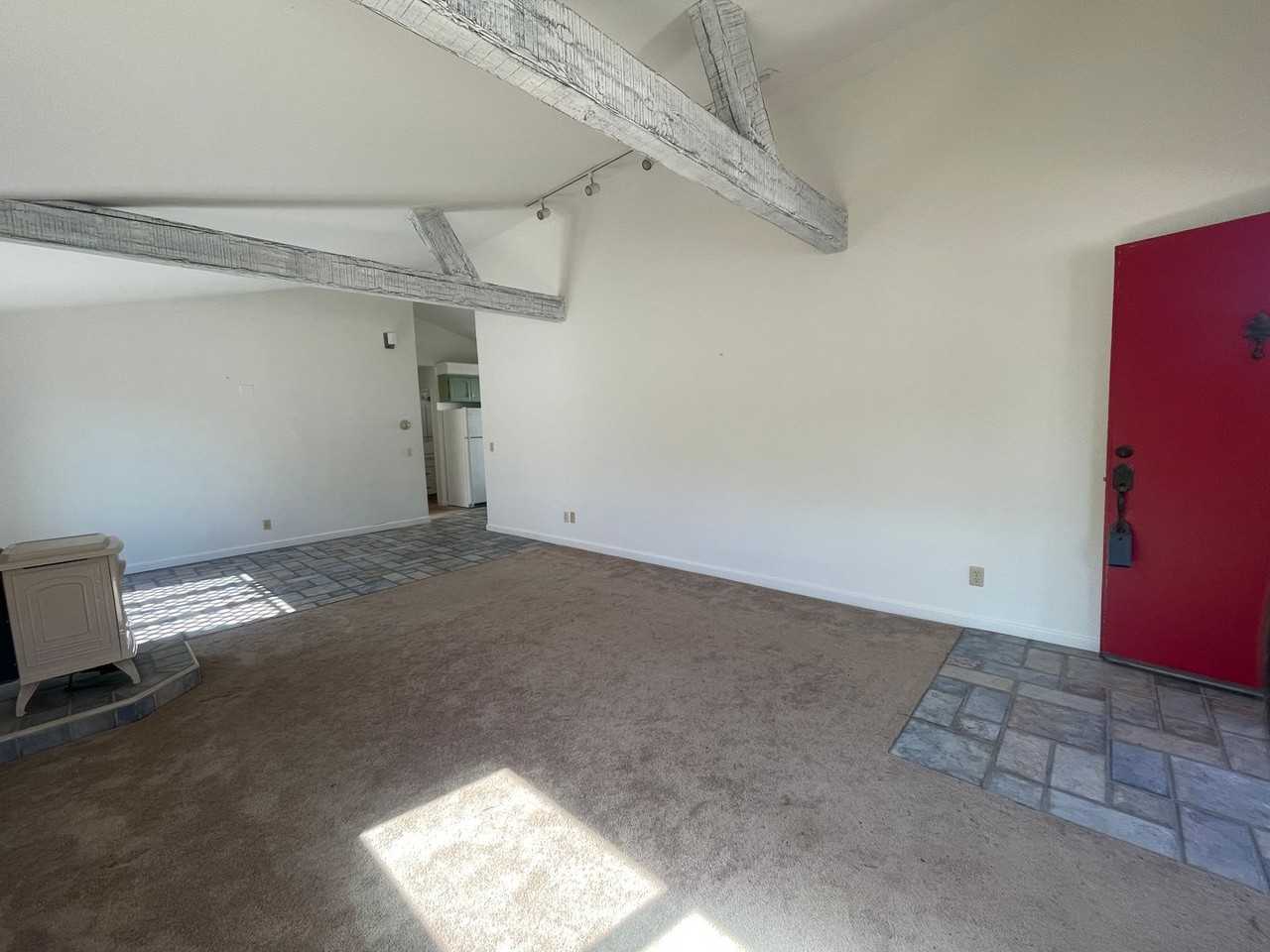 514 7th St - Photo 4 of 27