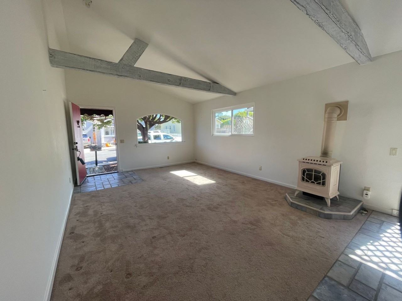 514 7th St - Photo 5 of 27