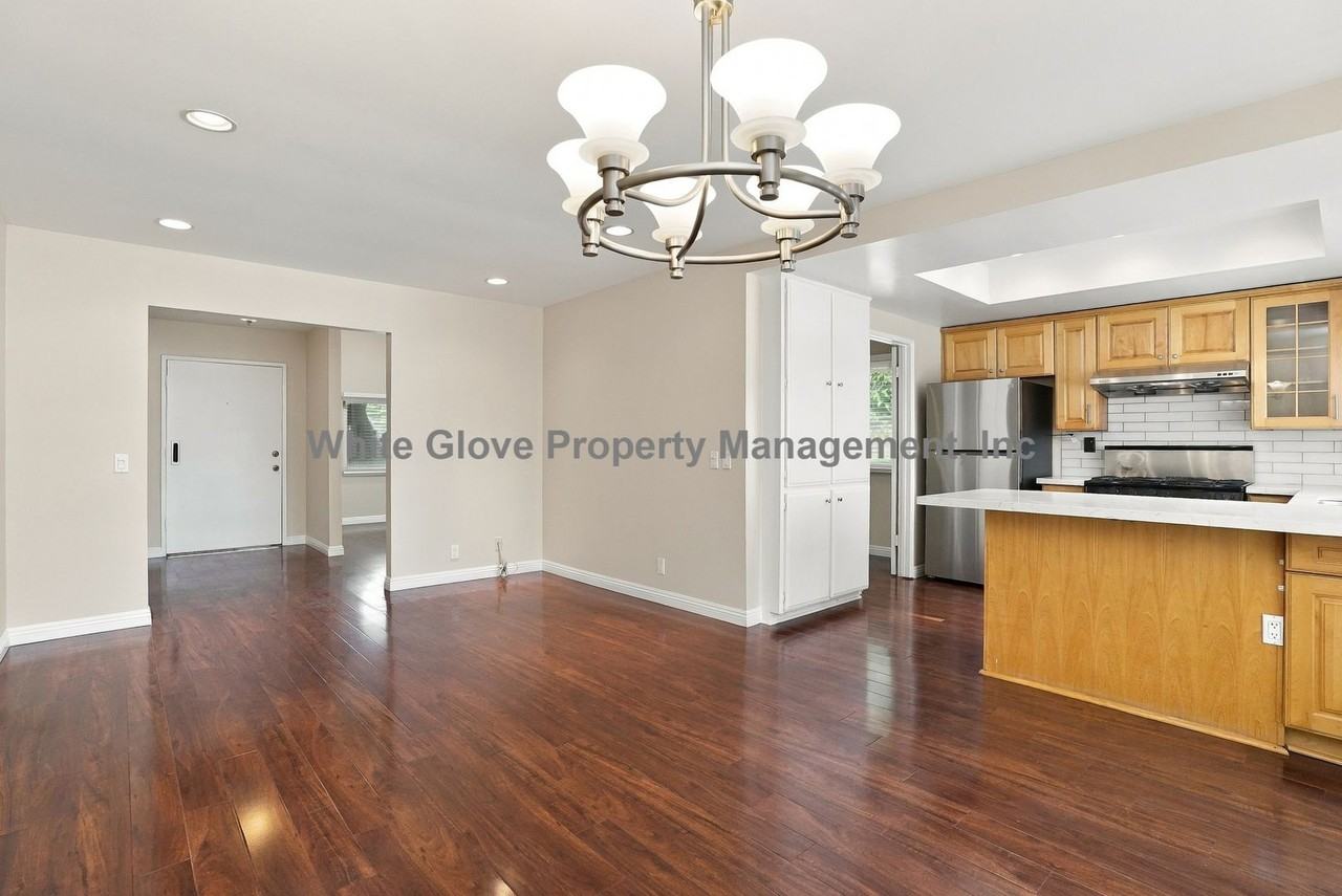 18020 Vierra Ave - Photo 6 of 17