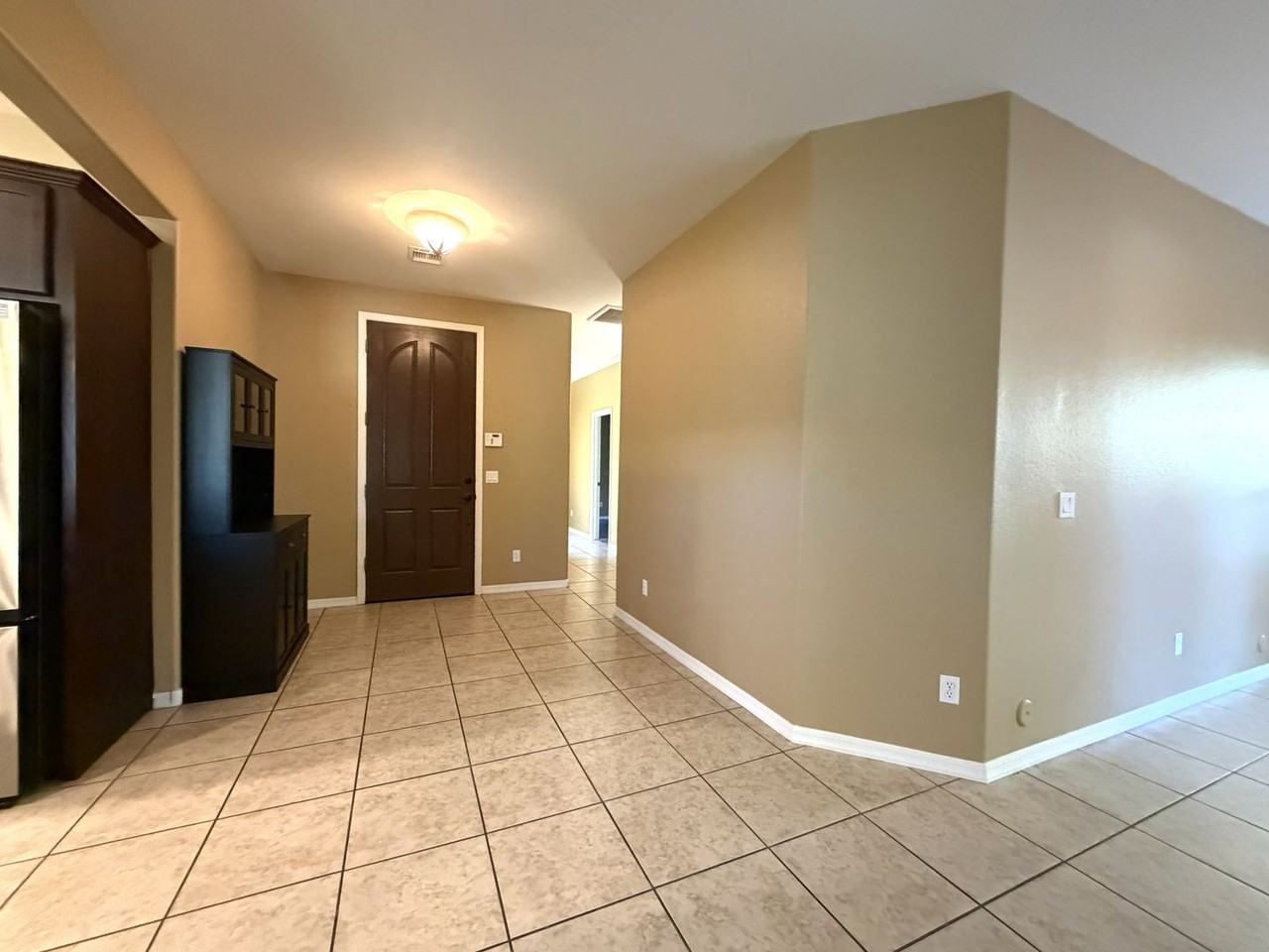 7819 S 15th St - Photo 6 of 50